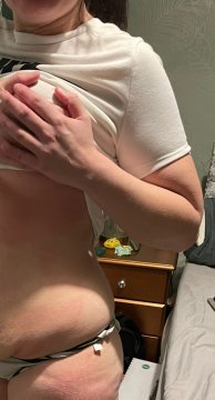 Slutwife89 from West Lothian,United Kingdom